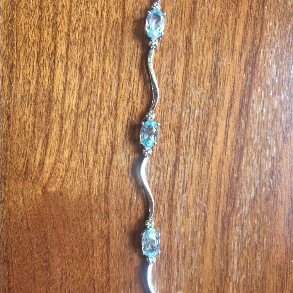 Sterling Silver blue topaz w/diamonds bracelet